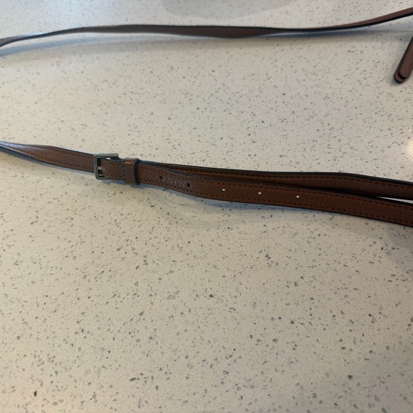 Kate Spade Leila Triple Gusset Crossbody bag. - Picture 8 of 17